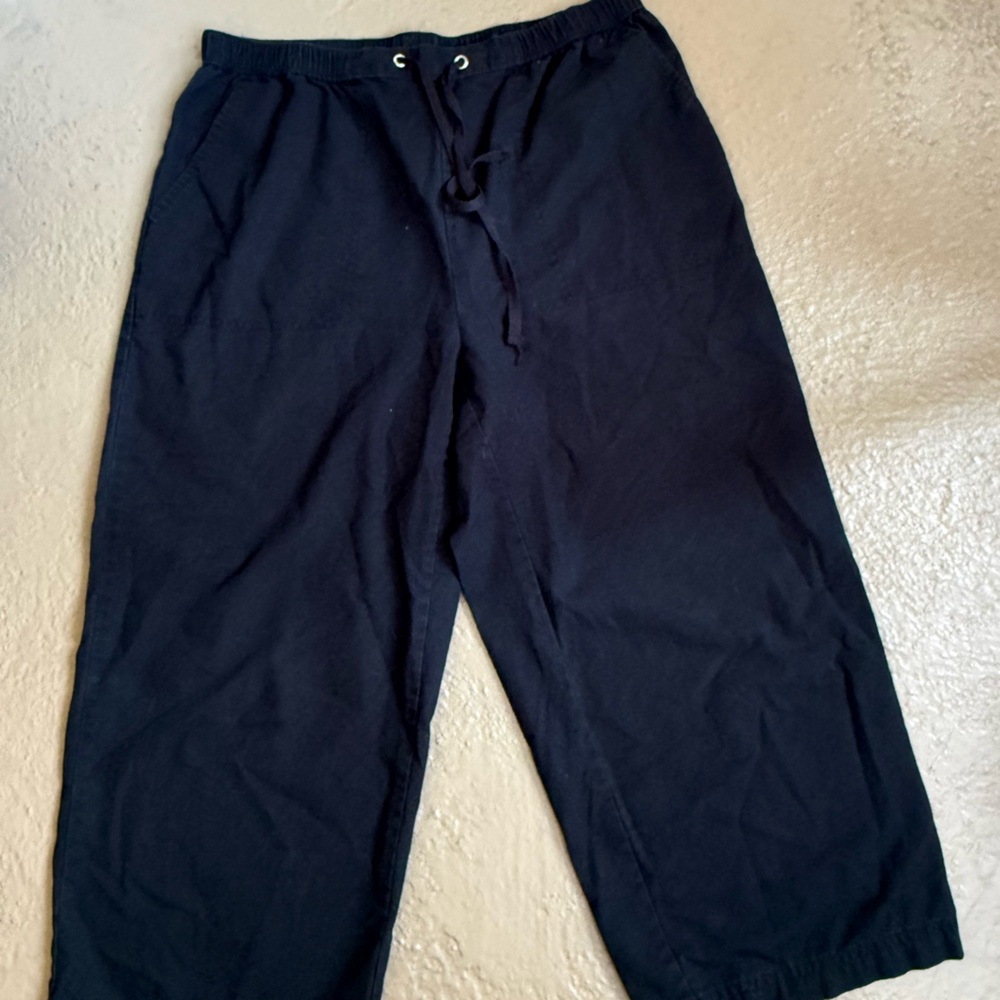 Karen Scott Black Cropped Drawstring Pants